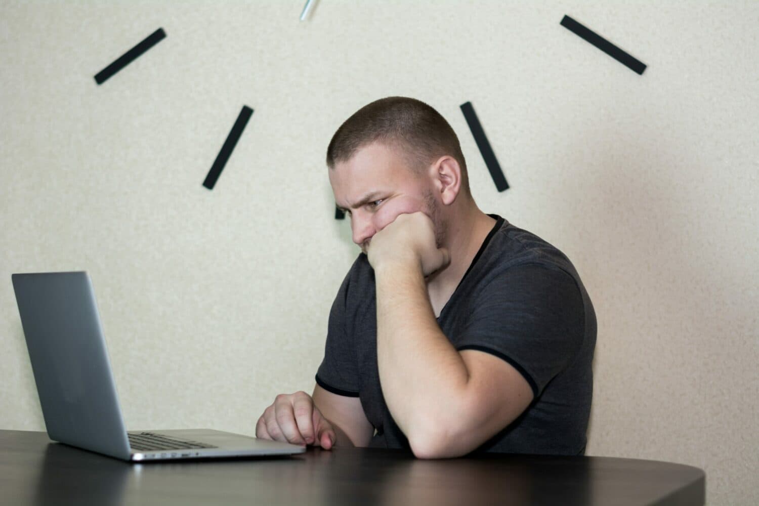 Does Your Job Status Affect Your Finance Application?